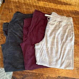 Women’s Vuori Jogger Pants - Dark Camo, Maroon, Light Camo XL